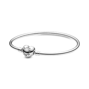Brazalete con broche de corazón Pandora Moments