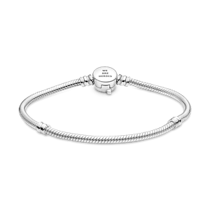 Brazalete Pandora Moments Cadena De Serpiente Con Broche Con Logotipo De The Avengers De Marvel