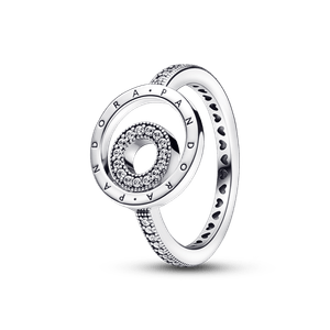 Anillo Círculos en pavé con logotipo Pandora Signature