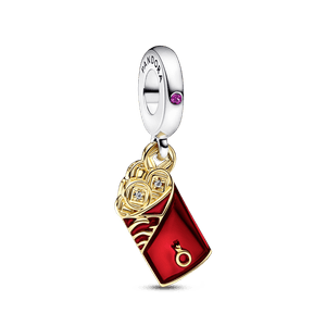 Charm Colgante Sobre rojo de dos tonos Recubrimiento en Oro de 14k