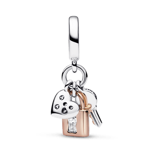 Charm colgante triple de dos tonos Llave, Candado y Corazón Recubrimiento en Oro Rosa de 14k